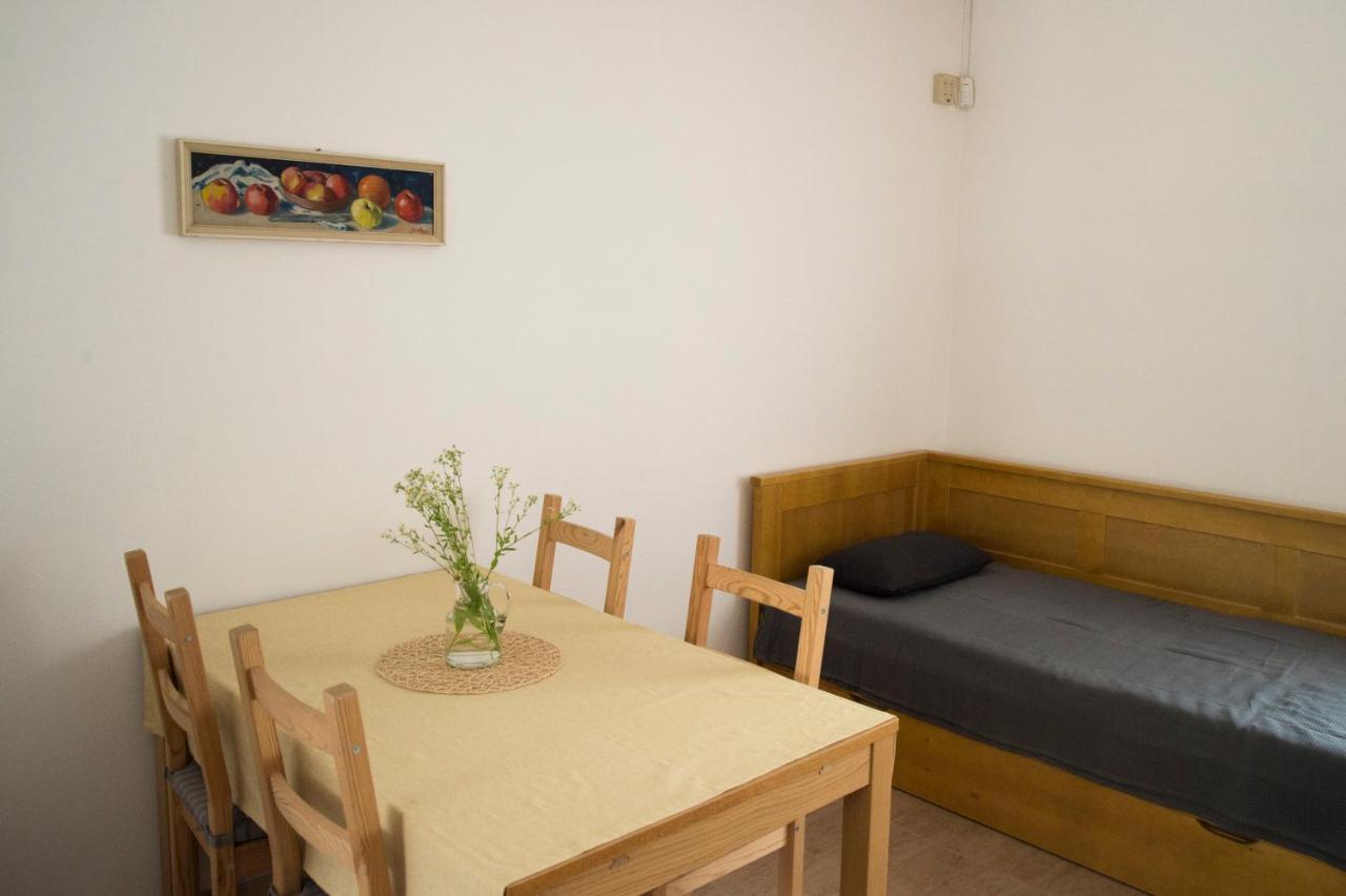 Ubytovani Domecek V Mikulove Apartman Kültér fotó